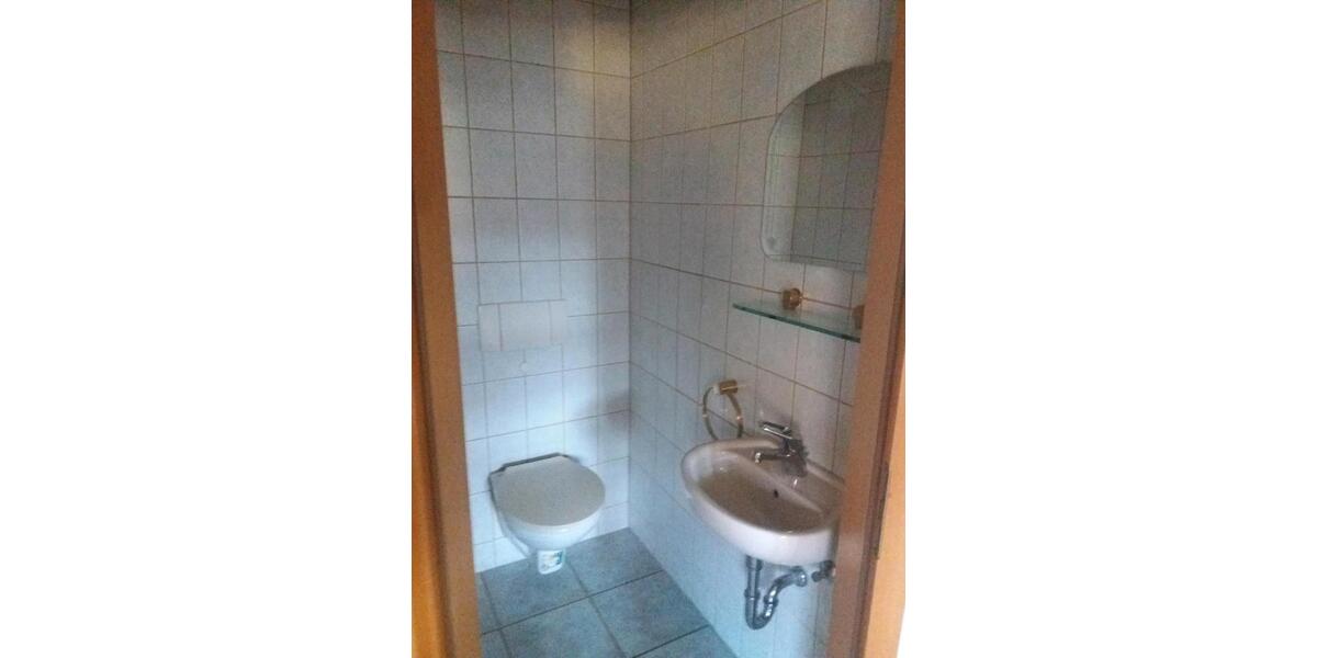Etagenwohnung Sonnewalde - 3 Zimmer, 130 m&sup2;, 550&euro; | Angebot:27633047