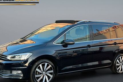VW Touran 141.027 km 16.499 &euro; Löhne 32584