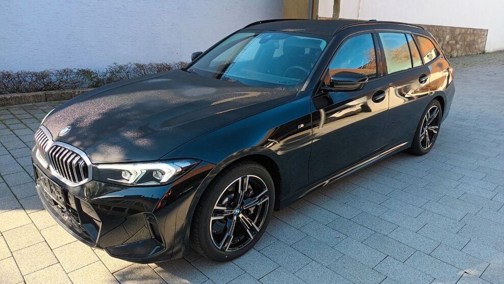 BMW 330 10.300 km 40.990 € Vohenstrauss 92648