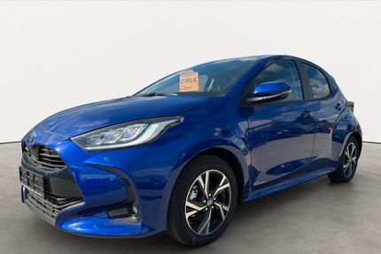 Toyota Yaris 1.200 km 27.680 € Kruft 56642