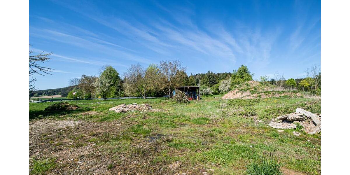 Grundstück mit Potenzial für vielfältige Nutzung in ruhiger Lage - Grundstück Pemfling / Oberdeschenried Oberdeschenried | Angebot:27091096