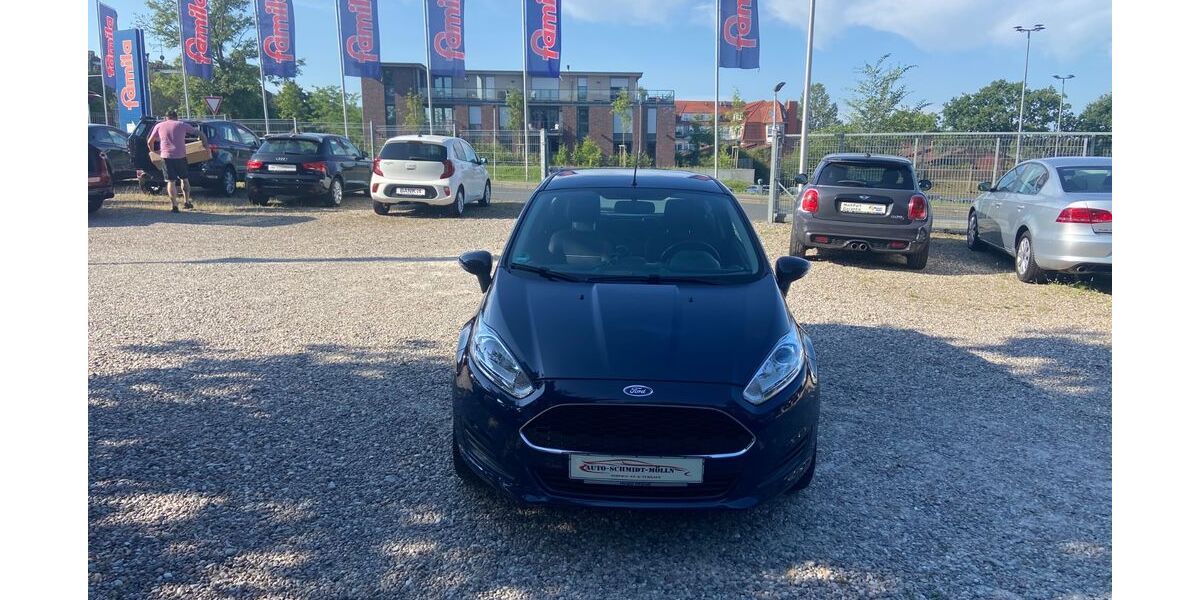 Ford Fiesta 28.450 km 5.990 &euro; Mölln 23879