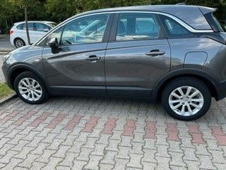 Opel Crossland (X) 42.707 km 12.000 &euro; Oberursel 61440