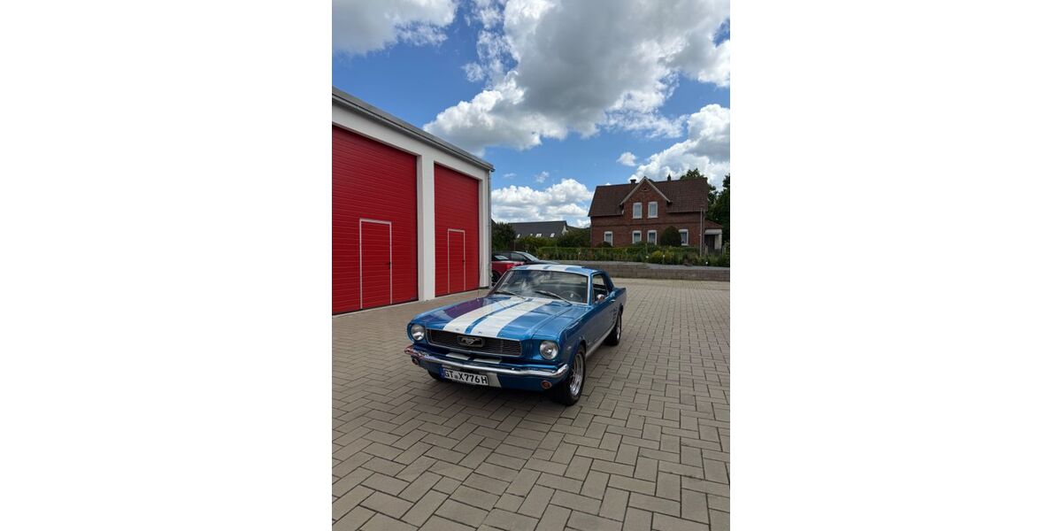 Ford Mustang 48.000 km 30.499 &euro; Marienfeld 33428
