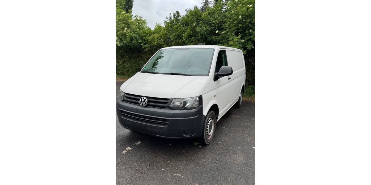 VW T5 Transporter 175.000 km 10.980 &euro; Frankfurt am Main 65936