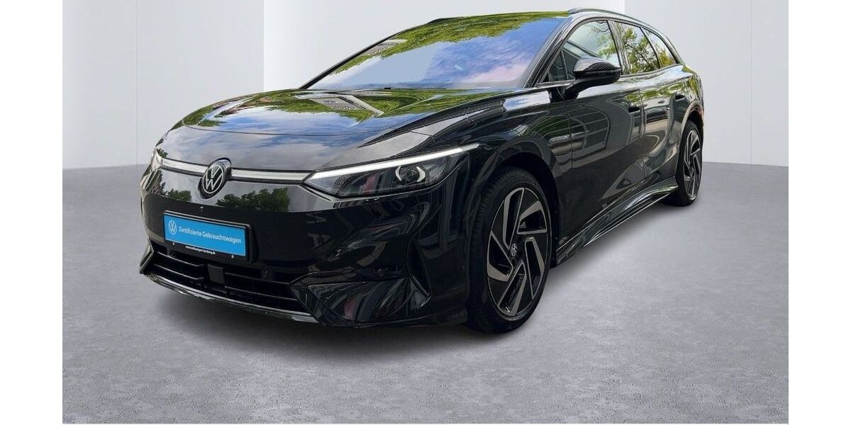 VW ID.7 11.936 km 55.990 &euro; Hamburg 22111