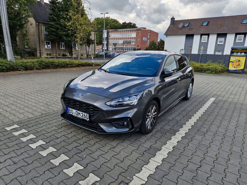 Ford Focus 44.000 km 17.600 € Herscheid 58849