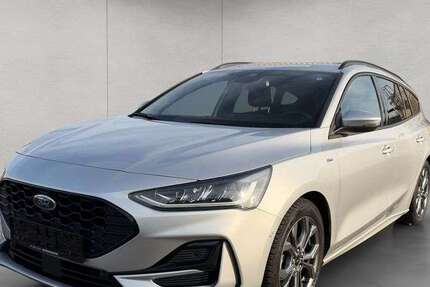 Ford Focus 12.010 km 24.950 &euro; Frankfurt am Main 60386