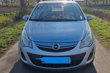 Opel Corsa 199.000 km 2.600 &euro; Saterland 26683