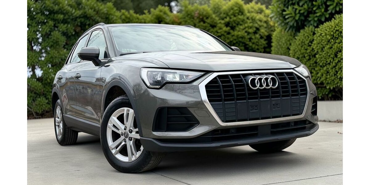 Audi Q3 102.287 km 18.799 &euro; Potsdam 14482