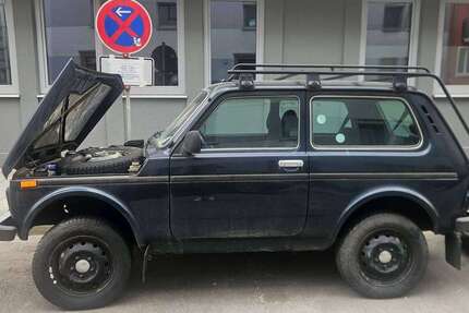 Lada Niva 55.000 km 6.500 &euro; München, Landeshauptstadt 80798