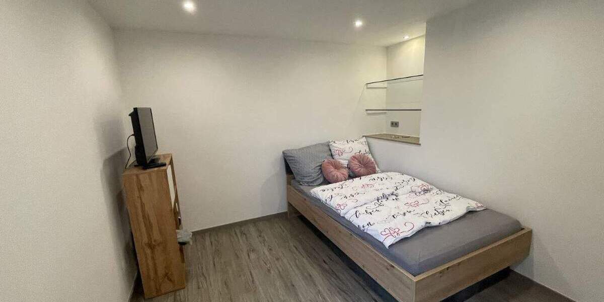 Top-Lage in Straubing: Zentrales Haus mit Potenzial 4 zimmer