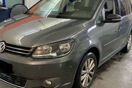 VW Touran 211.000 km 4.350 &euro; Lahr 77933