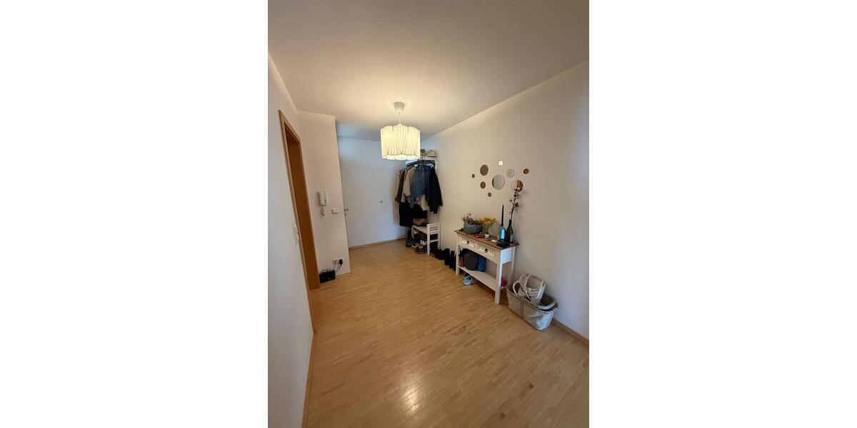 Etagenwohnung Mosbach - 2 Zimmer, 80 m&sup2;, 885&euro; | Angebot:26024482