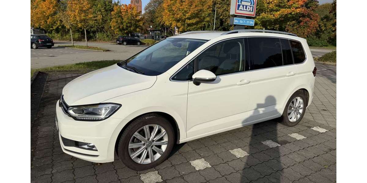 VW Touran 60.000 km 20.900 &euro; Kiel, Landeshauptstadt 24143