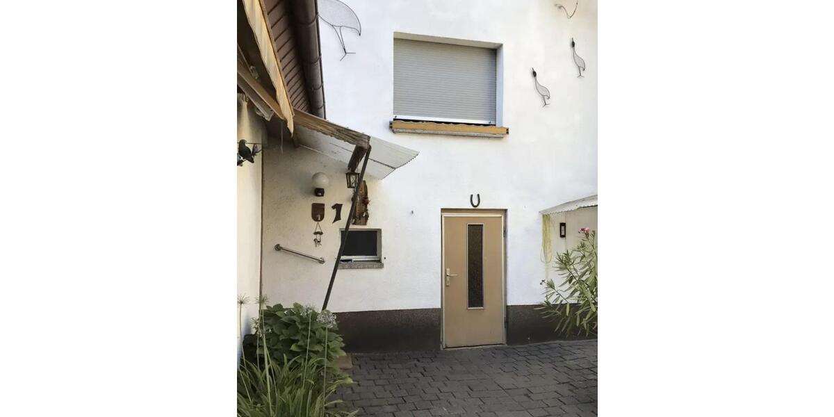 Einfamilienhaus Allstedt - 8 Zimmer, 130 m&sup2;, 95.000&euro; | Angebot:26761939