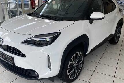 Toyota Yaris Cross 12.000 km 23.990 &euro; Straubenhardt-Ottenhausen 75334