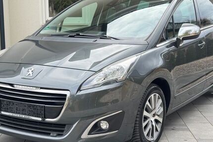 Peugeot 5008 136.576 km 6.990 &euro; Rathenow 14712