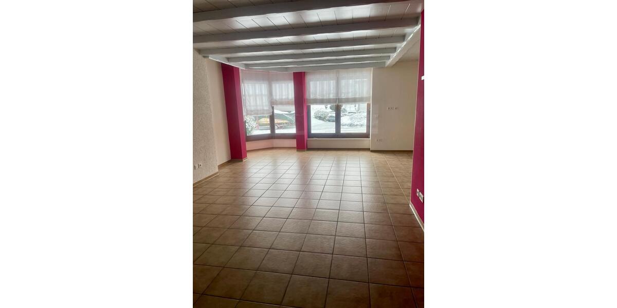 Einfamilienhaus Newel - 5 Zimmer, 147 m&sup2;, 1.450&euro; | Angebot:26152926