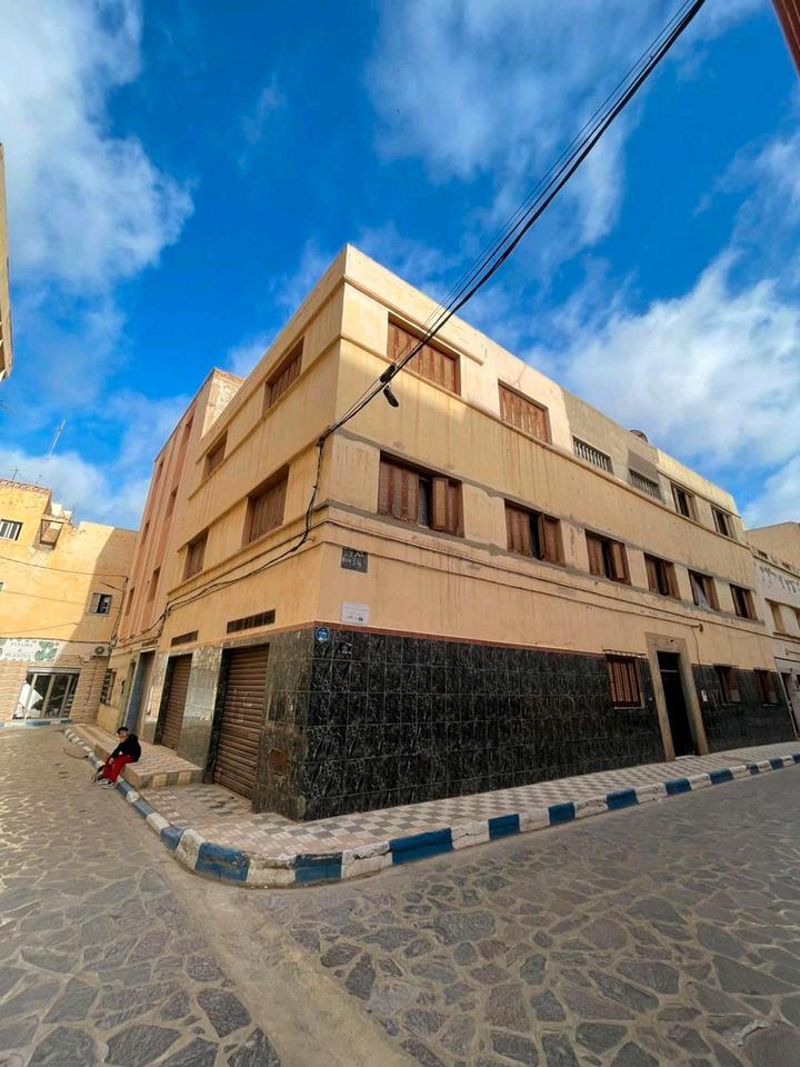 Haus zu verkaufen: Mehrfamilienhaus Nador, Marokko, Innenstadt