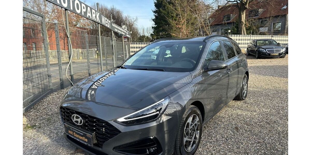 Hyundai i30 11.116 km 22.500 &euro; Essen 45355