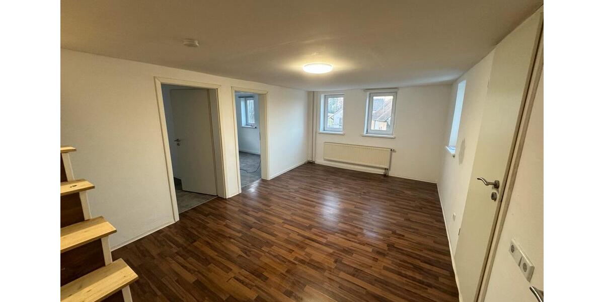 Einfamilienhaus Lauda-Königshofen Königshofen - 6 Zimmer, 150 m&sup2;, 1.400&euro; | Angebot:26399282