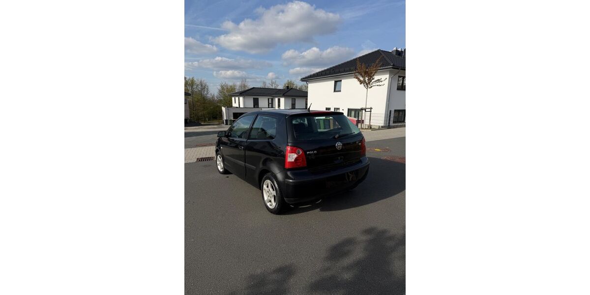 VW Polo 130.000 km 1.650 &euro; Helmenzen 57612