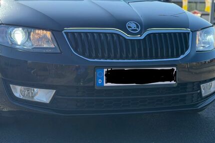 Skoda Octavia 239.500 km 7.999 &euro; Hanau 63450