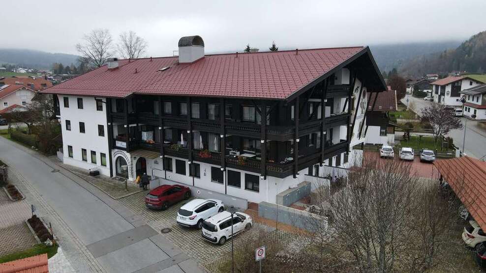 Haus zum Kaufen in Inzell 2.350.000 € 1432.07 m²