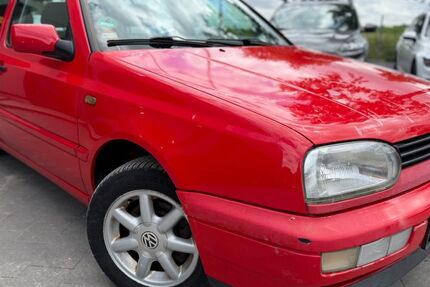 VW Golf 251.011 km 2.499 &euro; Isernhagen OT Altwarmbüchen bei Hannover A2/A7 30916