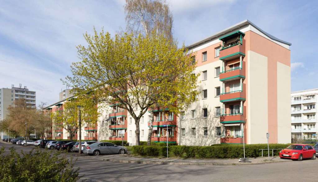 Etagenwohnung Eisenhüttenstadt - 4 Zimmer, 70 m&sup2;, 455&euro; | Angebot:26092007