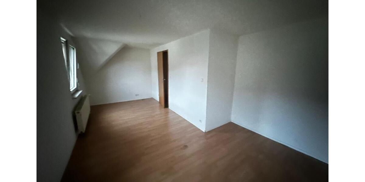 Maisonettenwohnung Oberndorf am Neckar - 4.5 Zimmer, 120 m&sup2;, 1.000&euro; | Angebot:26228307