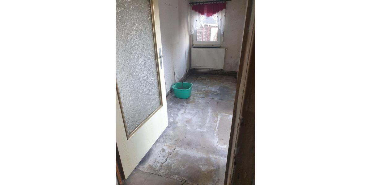 Doppelhaushälfte Zwickau Auerbach - 3 Zimmer, 80 m&sup2;, 100.000&euro; | Angebot:25214997