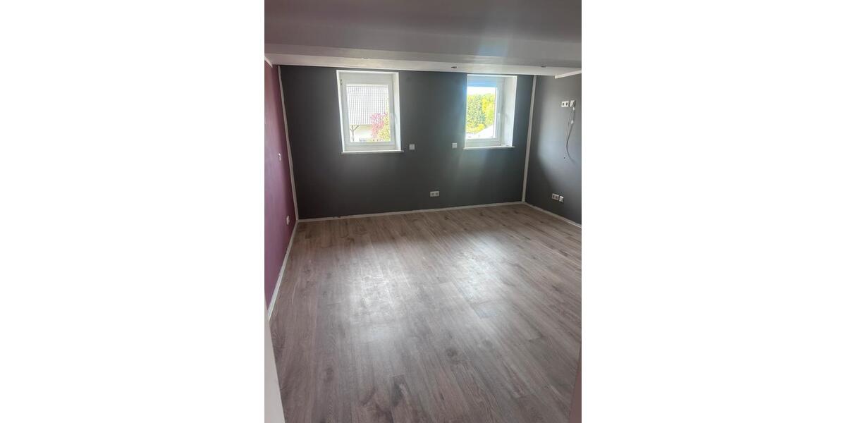 Etagenwohnung Heusweiler - 1 Zimmer, 80 m&sup2;, 600&euro; | Angebot:26358498
