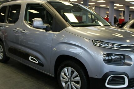 Citroen Berlingo M BlueHDi EAT8 Shine Panorama - Navi 82.816 km 17.980 &euro; Euskirchen 53881