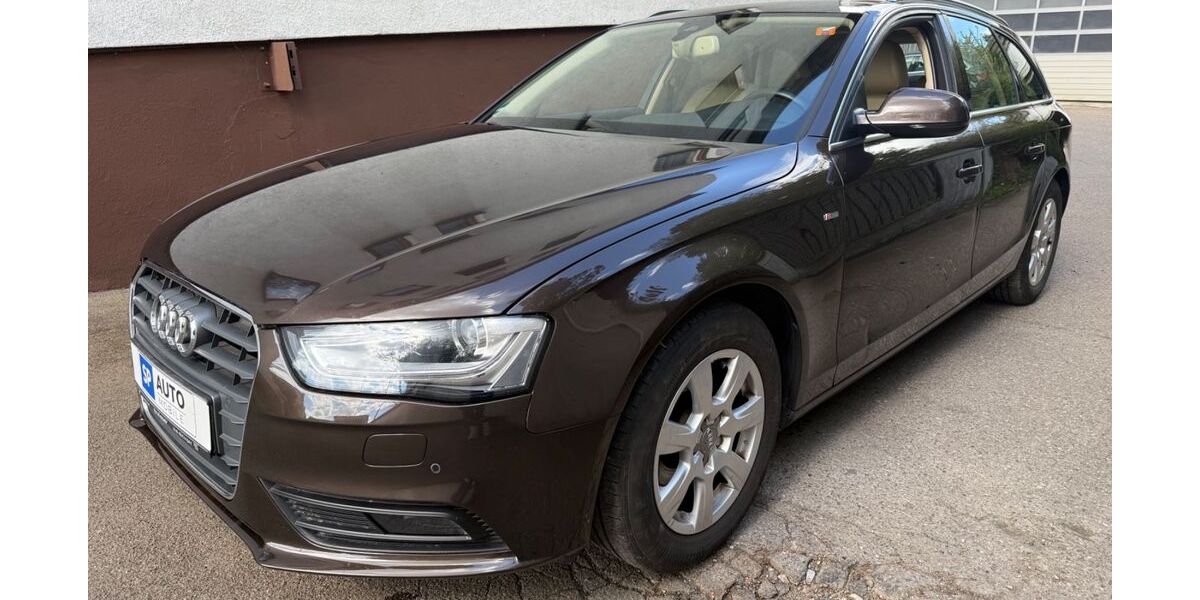 Audi A4 200.000 km 9.990 &euro; Neu-Ulm (Pfuhl) 89233