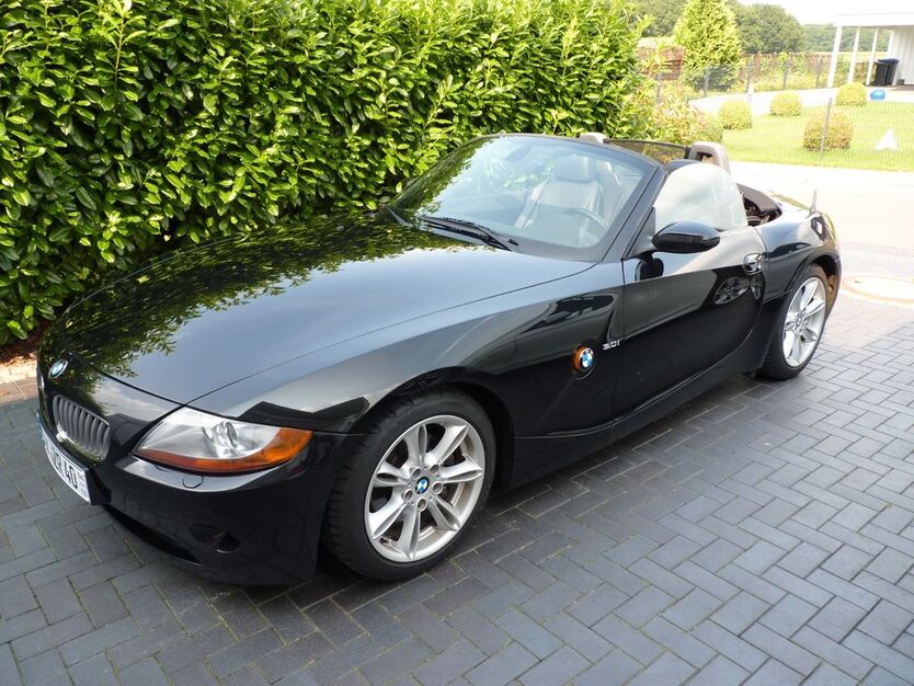 BMW Z4 199.000 km 11.500 € Hagen im Bremischen 27628