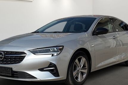 Opel Insignia 62.532 km 10.499 &euro; Berlin 12681