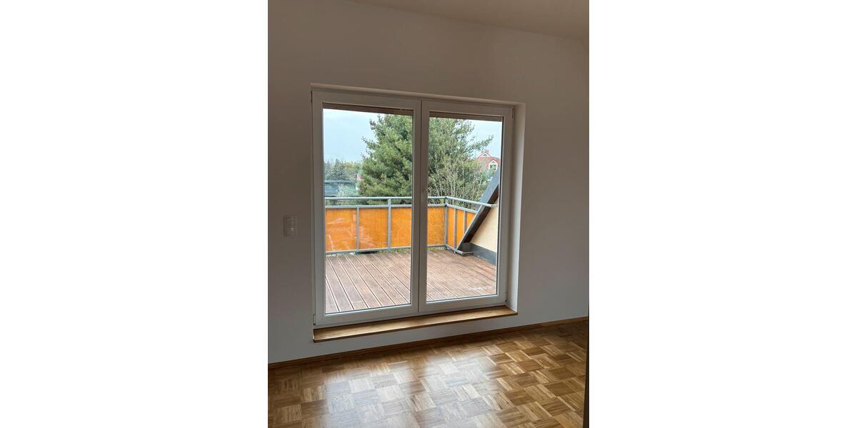 Dachgeschoßwohnung Brandis - 4 Zimmer, 108 m&sup2;, 863&euro; | Angebot:26211117