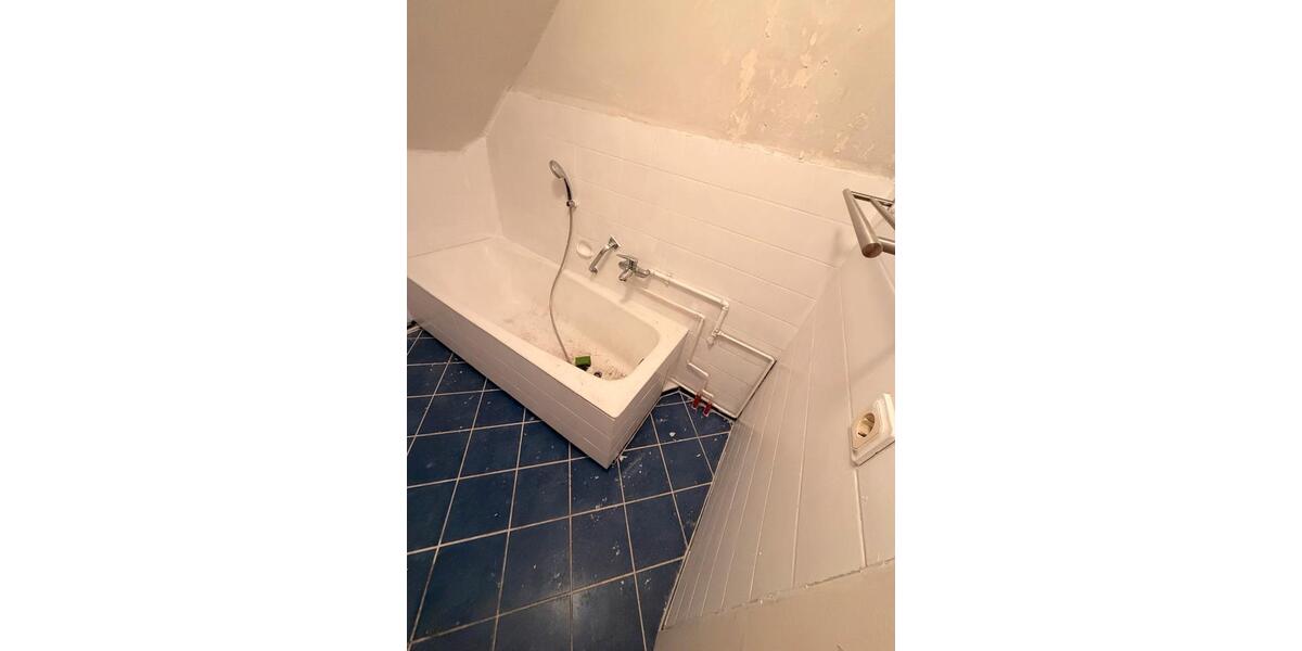 Etagenwohnung Erbach - 6 Zimmer, 160 m&sup2;, 1.300&euro; | Angebot:24983173