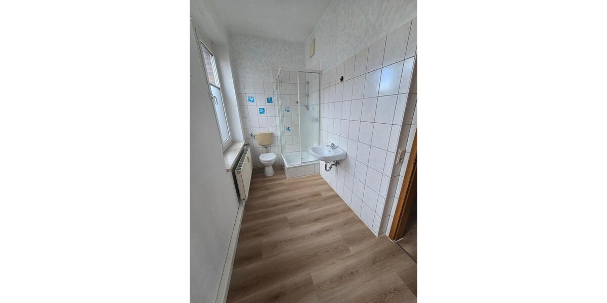 Etagenwohnung Waltershausen - 3 Zimmer, 56 m&sup2;, 391&euro; | Angebot:25783759