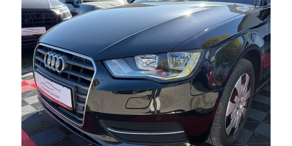 Audi A3 161.953 km 8.649 &euro; VÖHRINGEN (LANDKREIS ROTTWEIL BEI STUTTGART) 72189