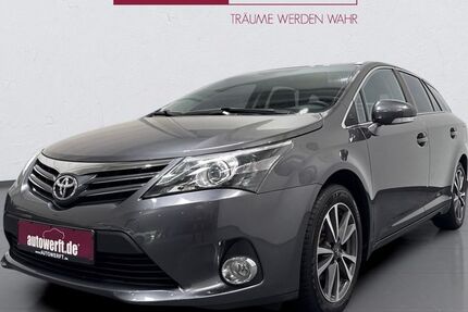 Toyota Avensis 114.505 km 11.900 &euro; Ahrensburg 22926