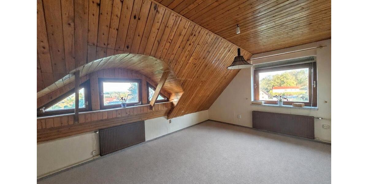 Einfamilienhaus Elsterwerda - 5 Zimmer, 200 m&sup2;, 198.000&euro; | Angebot:26934842