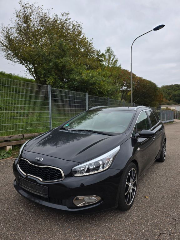 Kia ceed Sportswagon 288.458 km 4.490 € Eisenberg 67304