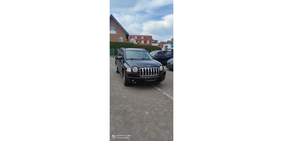 Jeep Compass 242.263 km 2.999 &euro; Paderborn 33102