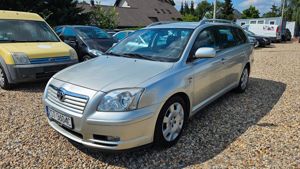 Toyota Avensis 330.900 km 1.290 &euro; Rüdersdorf OT Tasdorf 15562