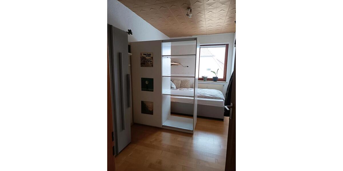 möblierte Wohnung für 6 Monate-ideal für Praktikanten oder Refis 2 zimmer