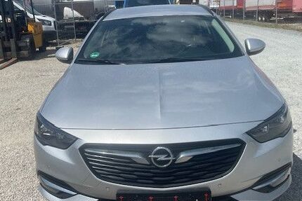 Opel Insignia 234.000 km 8.900 € Nürnberg 90431