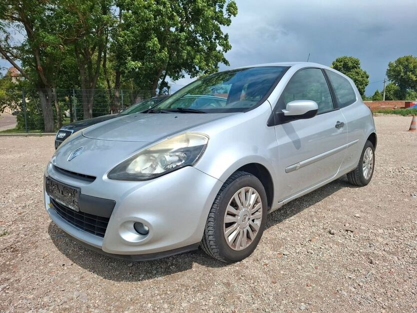 Clio